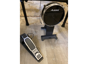 Alesis DM10 Studio Kit