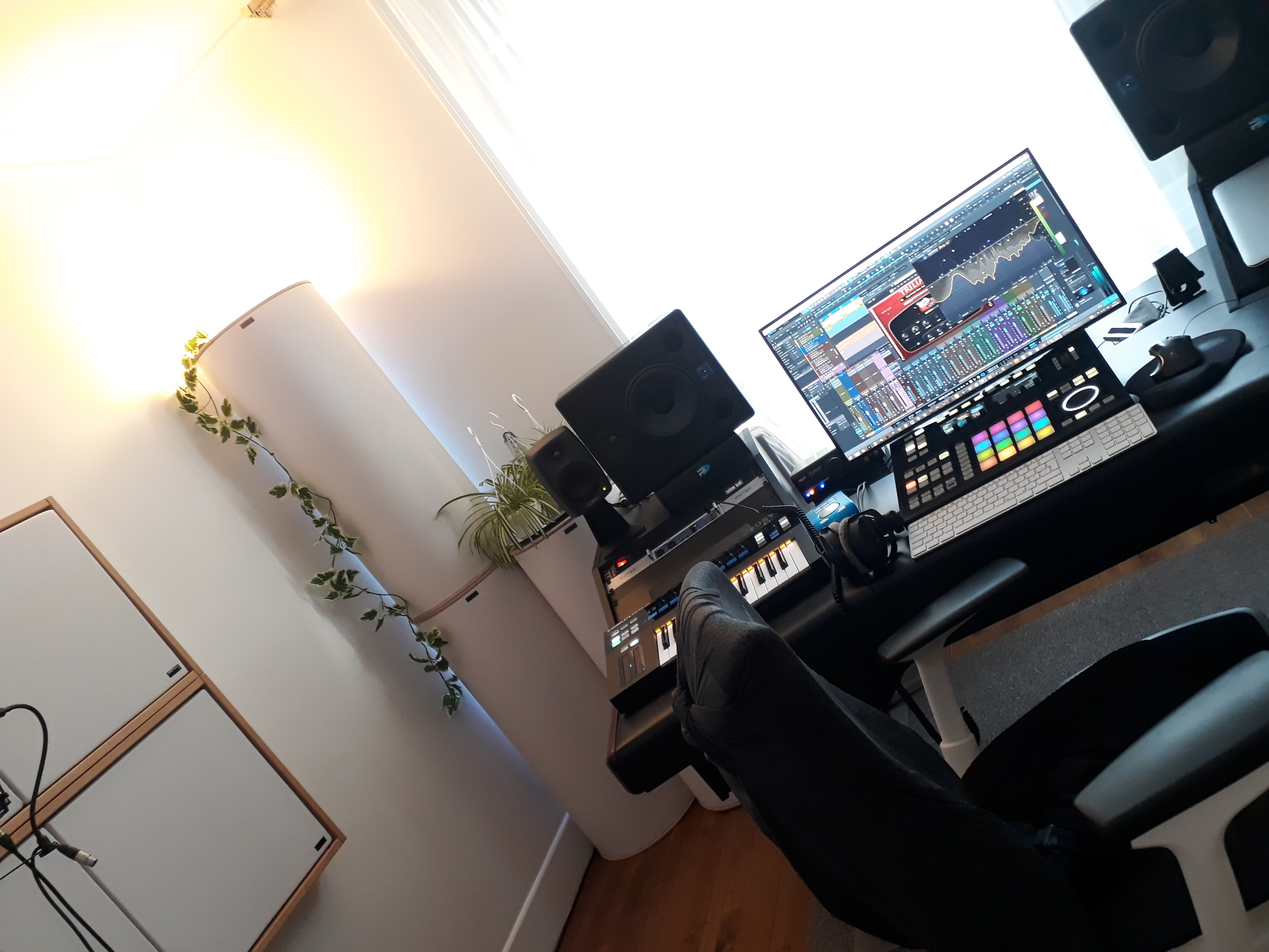 Vends S25 réellement comme neuf (Clavier plan B de mon clavier principale)