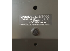 Casio MT-100