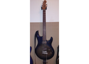 Sterling by Music Man Luke LK100