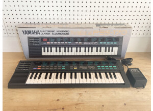 YAMAHA PSS-170 9891