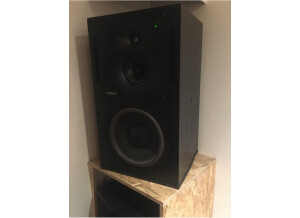 Genelec 1037A