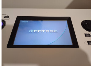 Yamaha Montage 6 (1316)