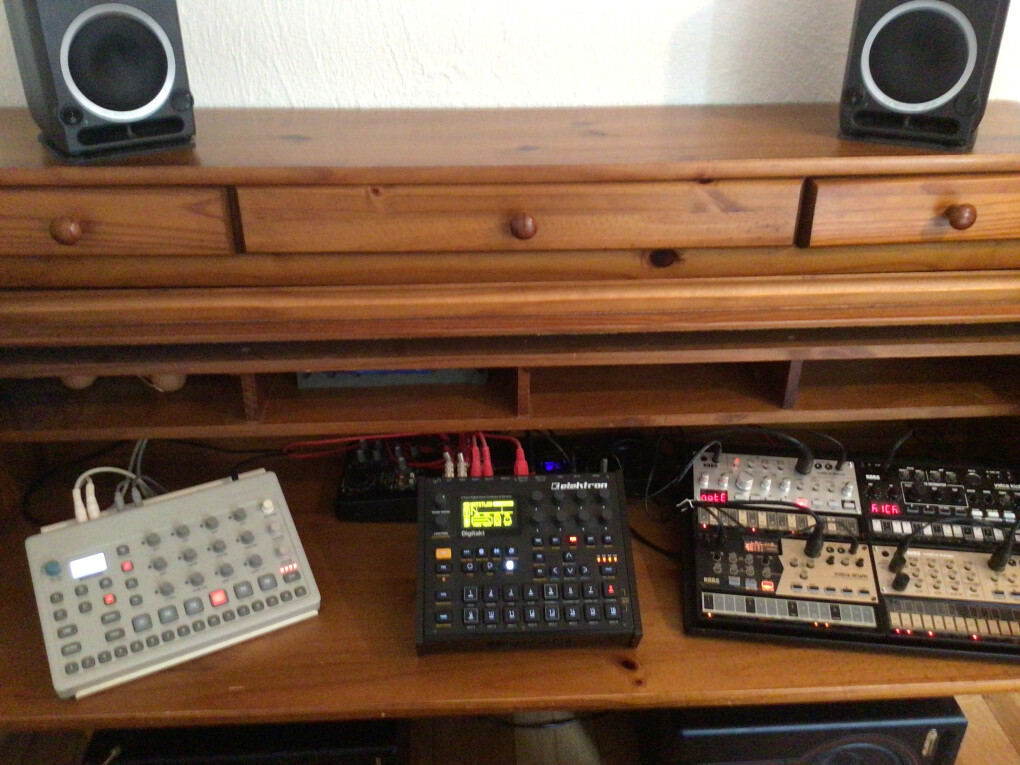 5864999.jpeg 5864999.jpeg