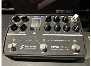 Two Notes Audio Engineering ReVolt Bass (31103)