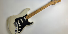 Fender Stratocaster American Standard 2000 Olympic White