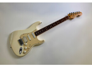 Fender Standard Stratocaster HSS [2009-2018] (75715)