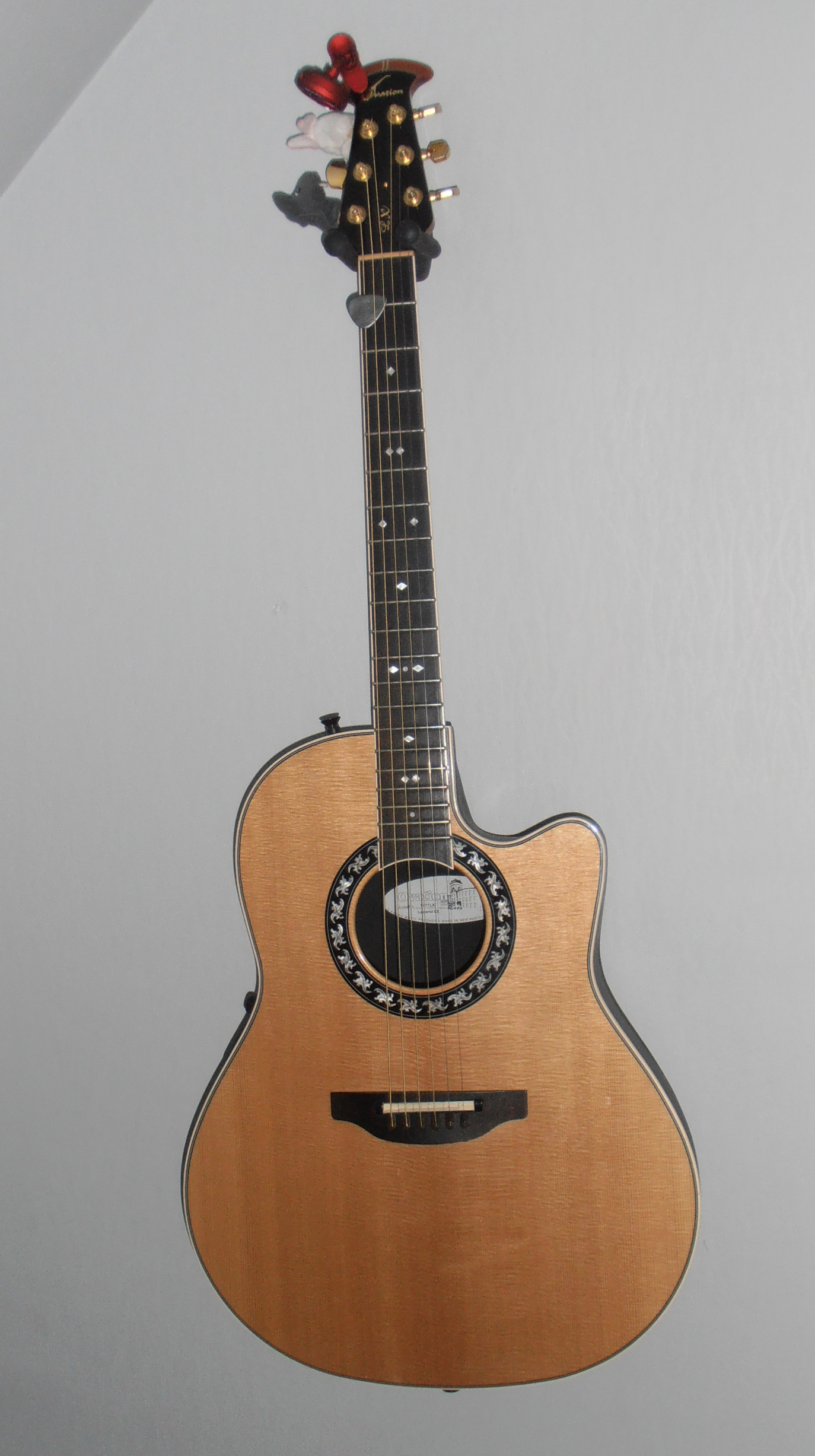 Ovation Legend 1777 LX