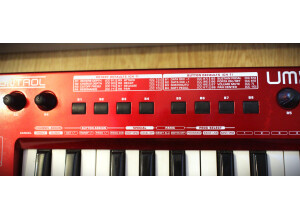 Behringer U-Control UMX250