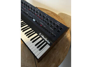 Oberheim OB-X8 (8637)