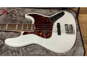 Fender American Ultra Jazz Bass