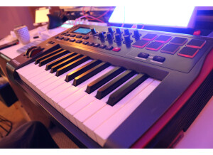 Novation Impulse 25