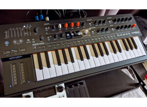 Arturia MiniFreak (79249)