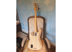 Fender American Deluxe Precision Bass [2010-2015]