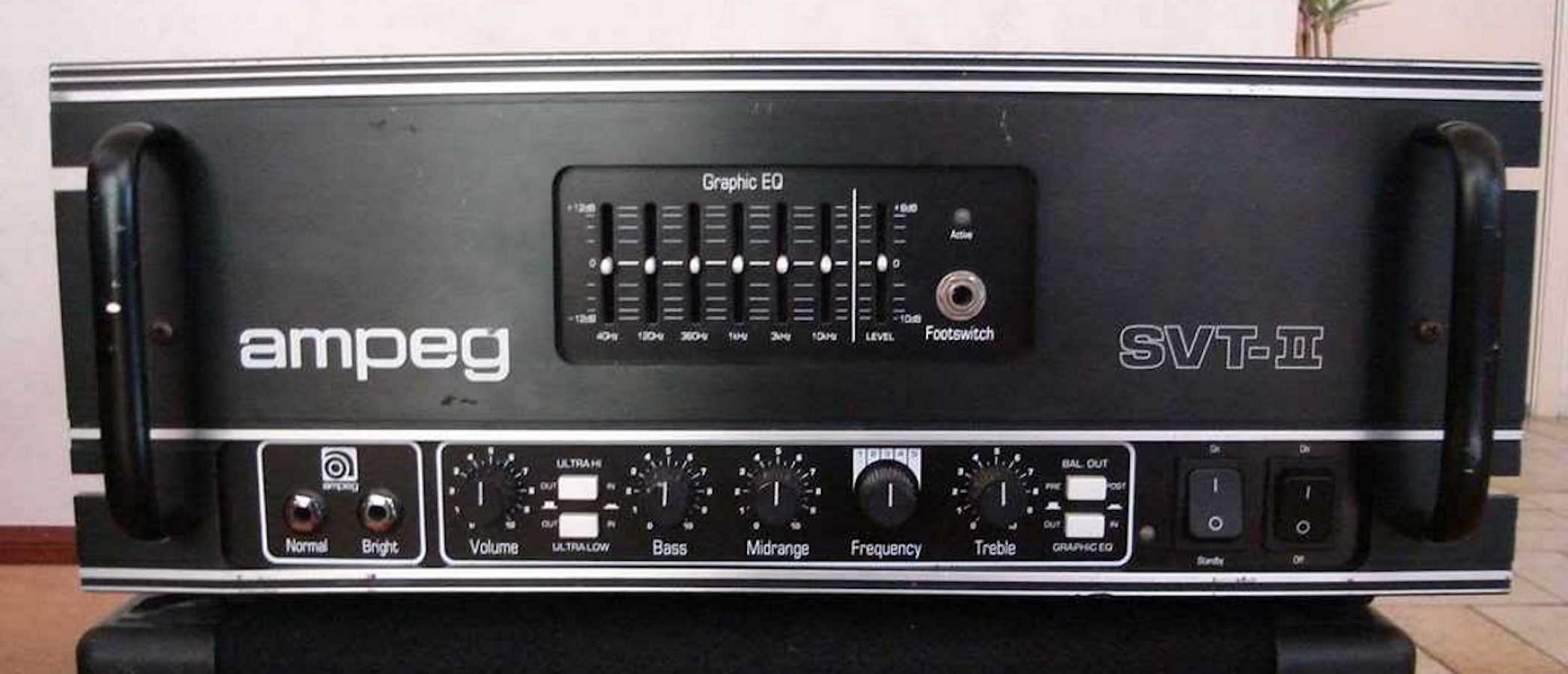 Ampeg SVT II rack - premier modèle " no -master "