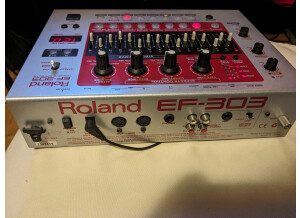 Roland EF-303