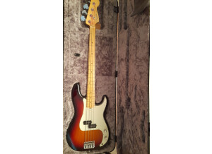 Fender Pickguard  Precision Bass