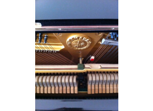 Yamaha U3 (81471)