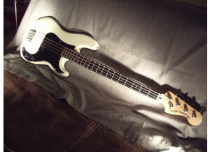 Squier Vintage Modified Precision Bass (86319)