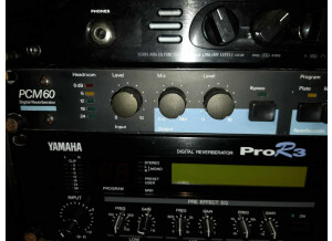 Yamaha PRO R3 (29603)