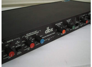 dbx 166A (9175)