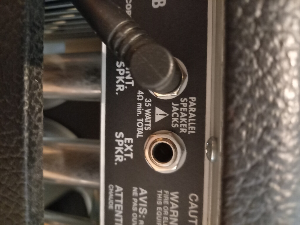 5883701.jpg 5883701.jpg