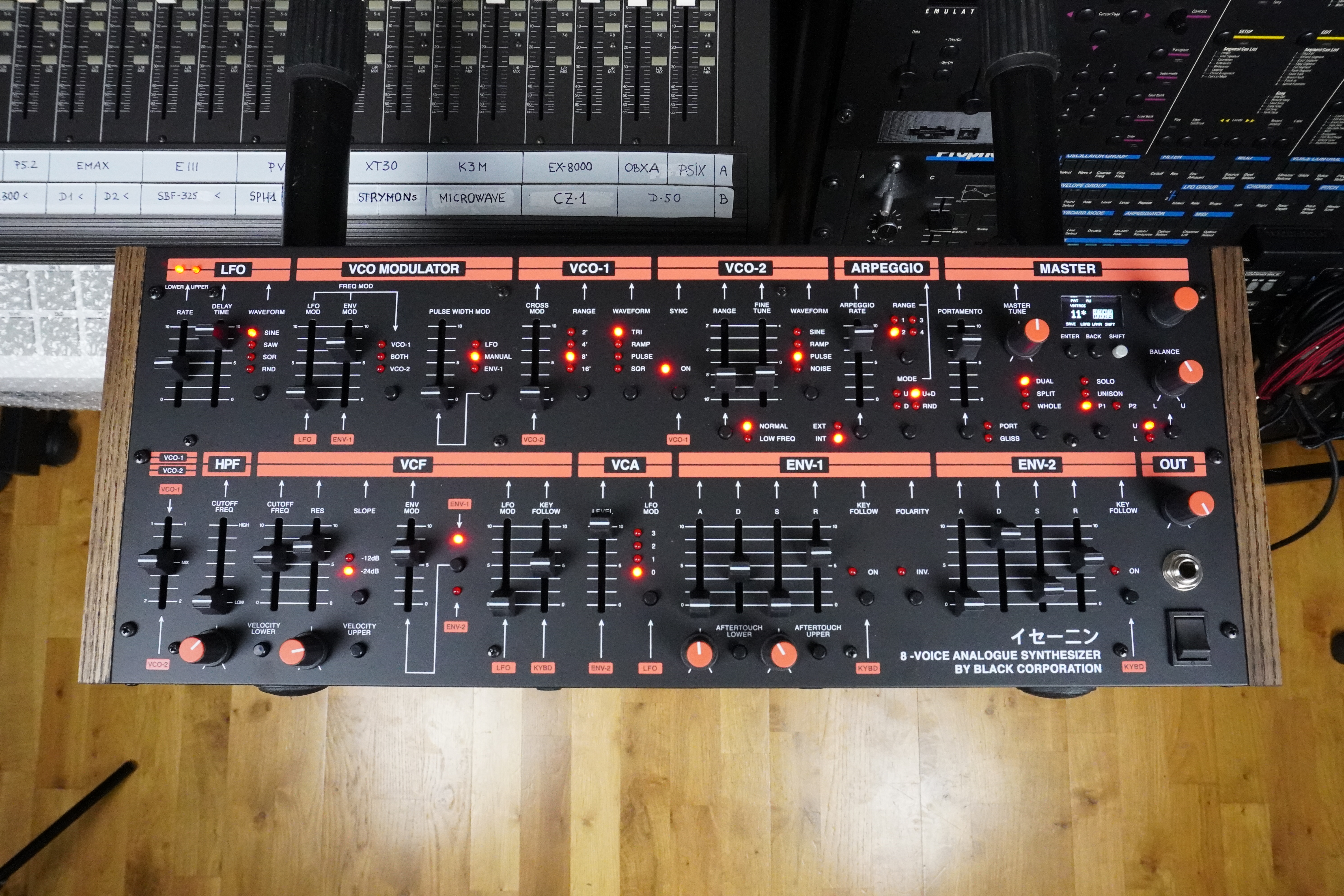 ISE-NIN 2tof 04 Dessus