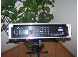 Fractal Audio Systems Axe-Fx Ultra (95686)