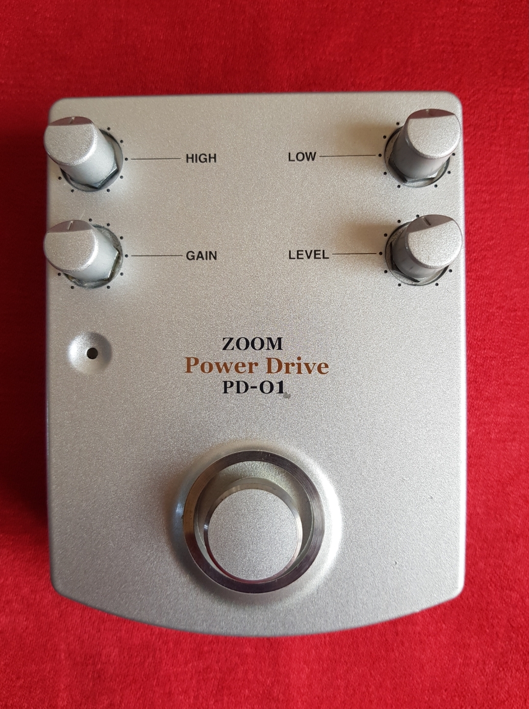 Pictures and images Zoom PD-01 Power Drive - Audiofanzine