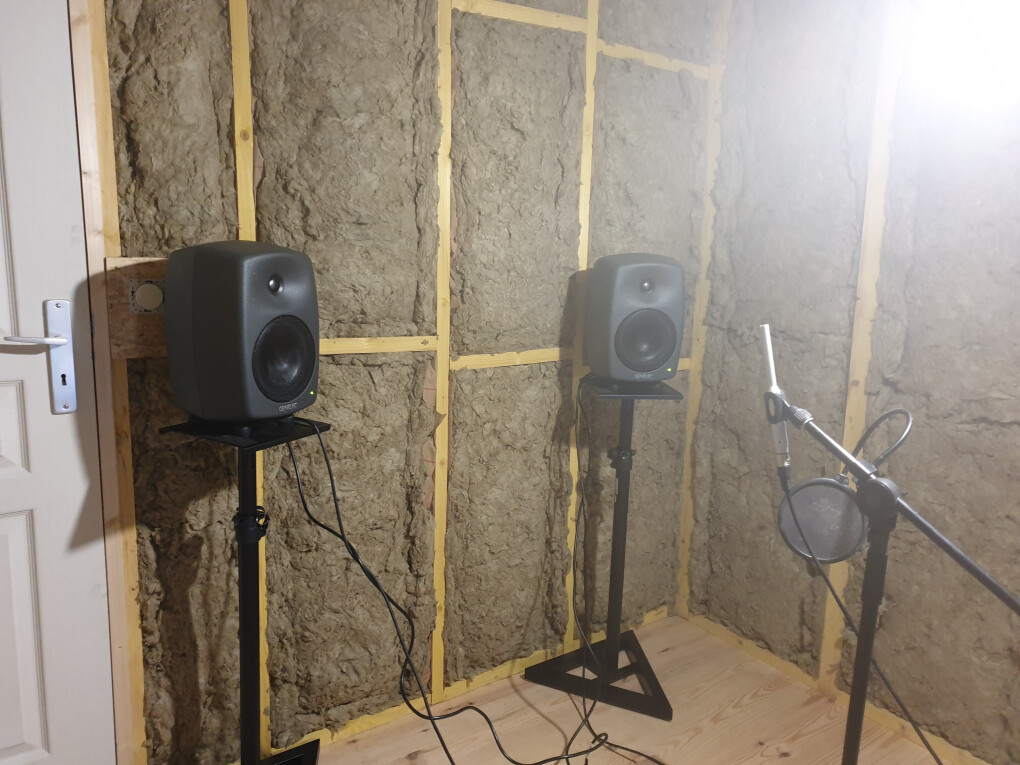 5887035.jpg 5887035.jpg