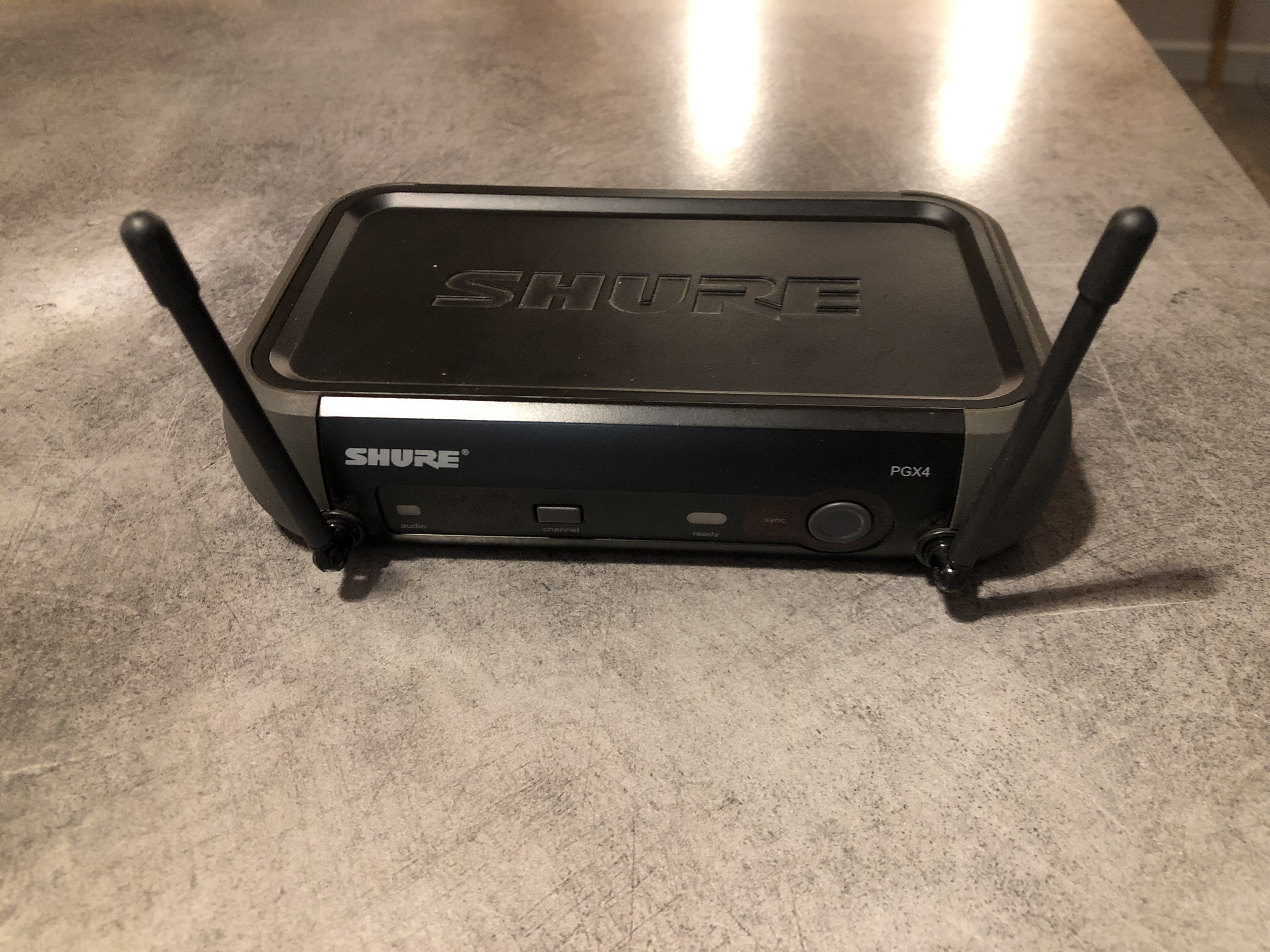 Vends récepteur Shure PGX4 
