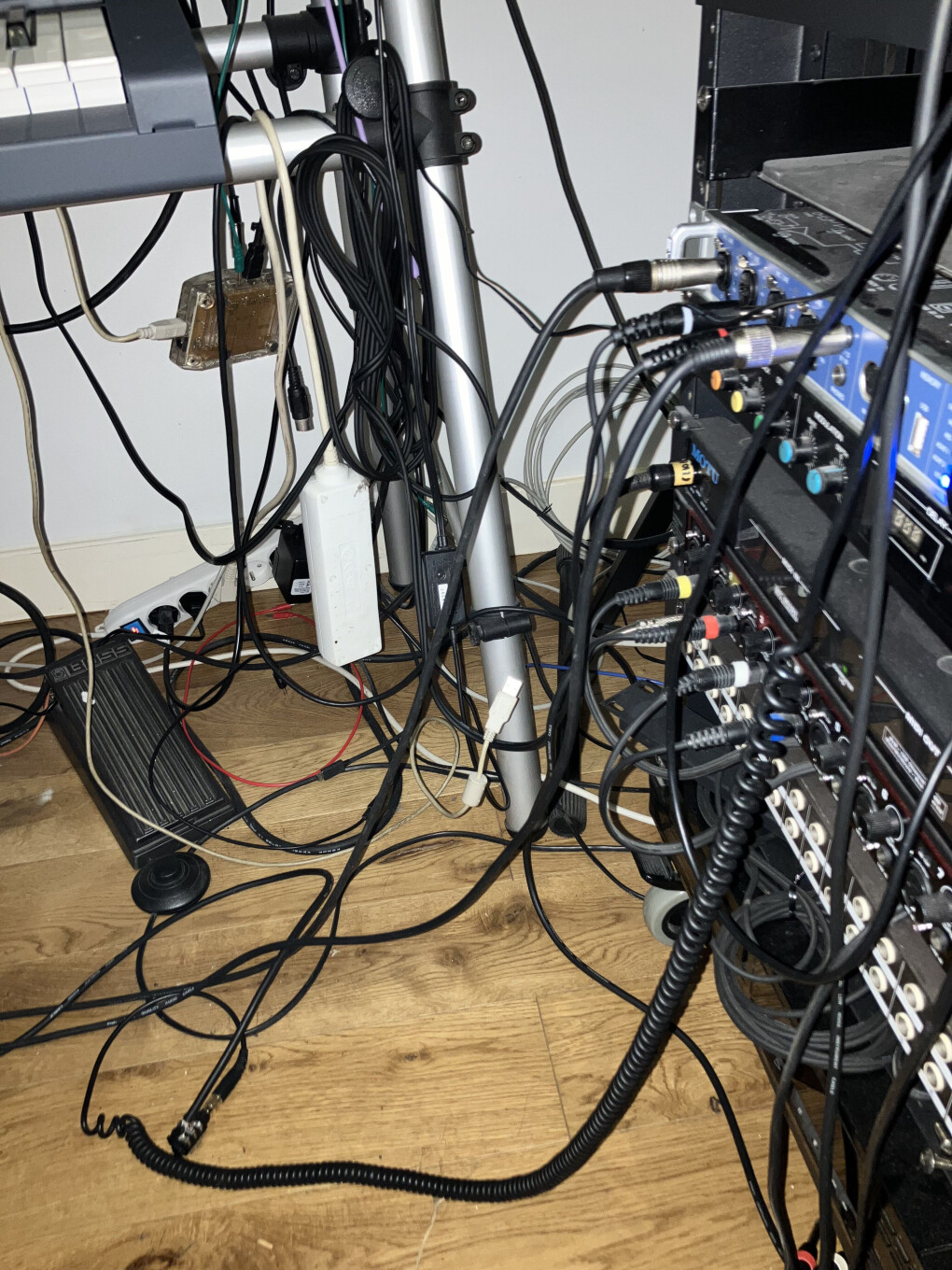 5888092.jpg 5888092.jpg