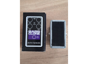 Electro-Harmonix Bass Clone (2)