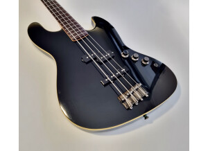 Fender Deluxe Aerodyne Jazz Bass (13521)