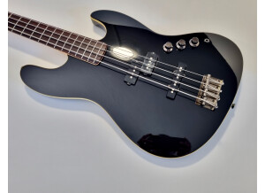 Fender Deluxe Aerodyne Jazz Bass (27661)