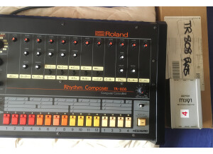 Roland TR-808 (19701)