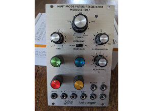 Behringer Multimode Filter / Resonator 1047