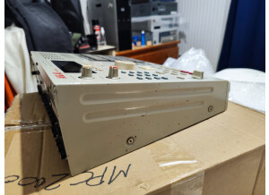 Akai Professional MPC2000 (19928)