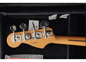 Fender Made in Japan Elemental Jazz Bass (45566)