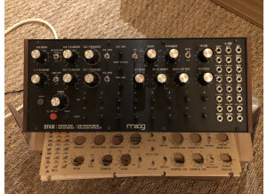 Moog Music DFAM (Drummer From Another Mother) (24080)