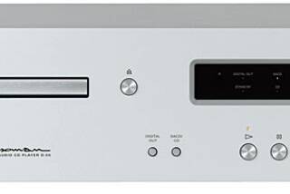 Luxman D-05