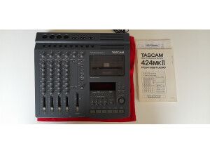 Tascam Portastudio 424 MkII (74622)