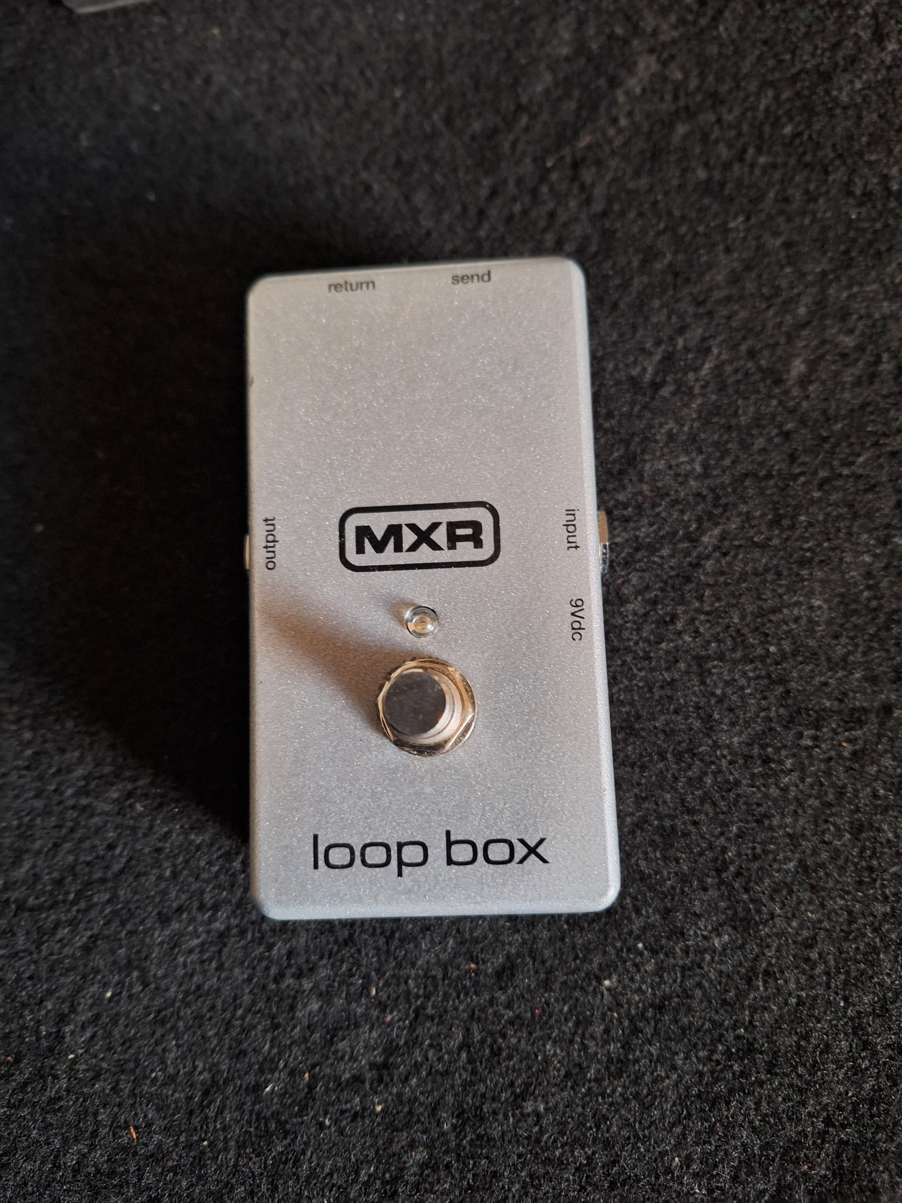 M197 Loop Box - MXR M197 Loop Box - Audiofanzine