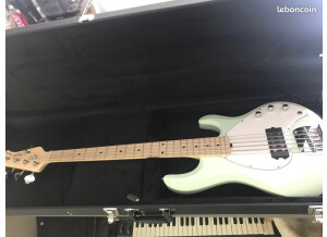 Sterling by Music Man StingRay Ray5