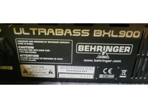 Behringer Ultrabass BXL900