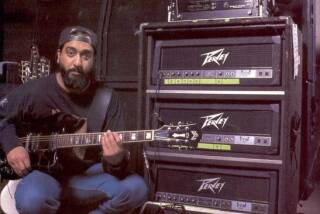 Peavey VTM 120