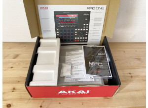 MPC ONE RETRO 8545