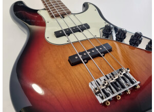 Fender American Deluxe Jazz Bass [2003-2009] (7397)