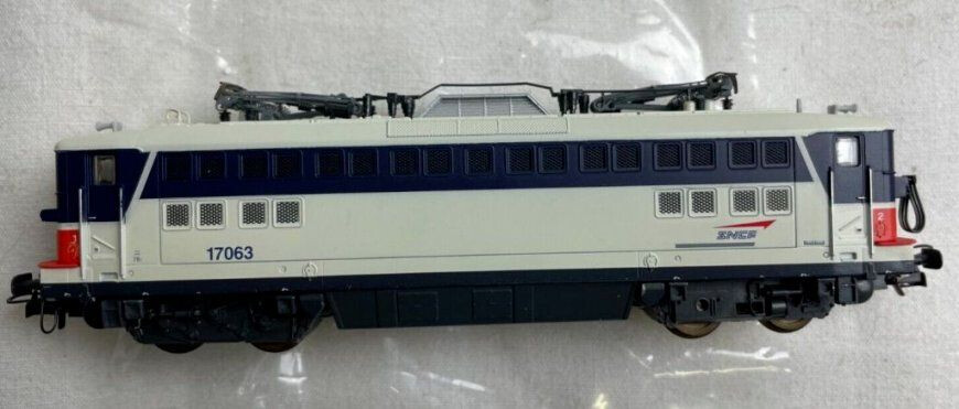 5910374.jpg 5910374.jpg