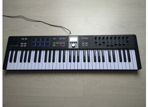 Arturia KeyLab Essential 61 MK3 (1247)